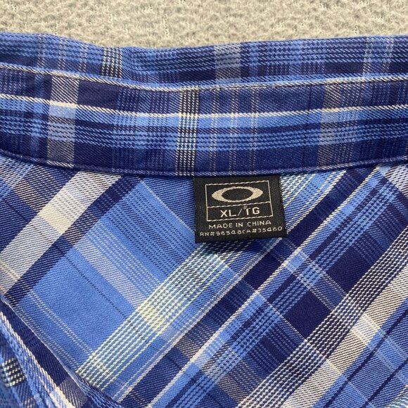 Oakley Dress Shirt‎ Mens Size XLarge Blue Striped Long Sleeve Pockets - Picture 11 of 13